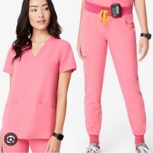 Figs Neon Pink Scrub set